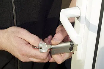 Royal Locksmith Store Riverside, MO 816-366-7571 - locks-repair